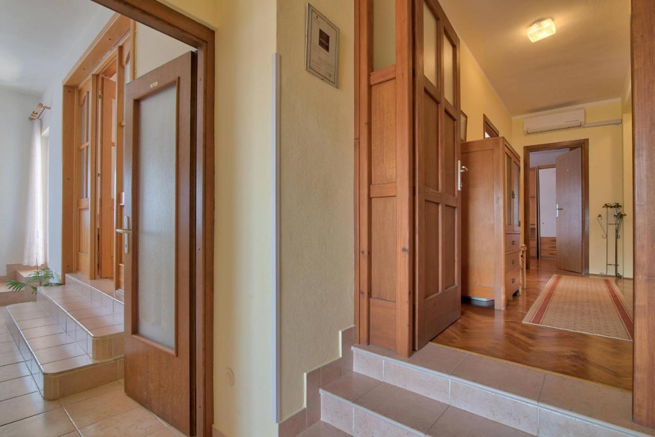 Apartments Tara Medulin Zewnętrze zdjęcie