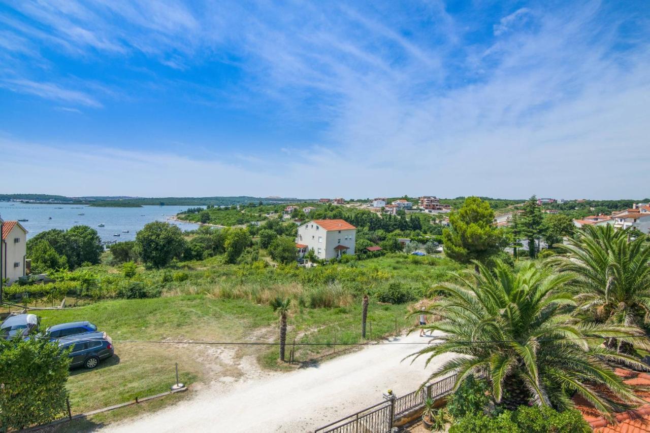 Apartments Tara Medulin Zewnętrze zdjęcie