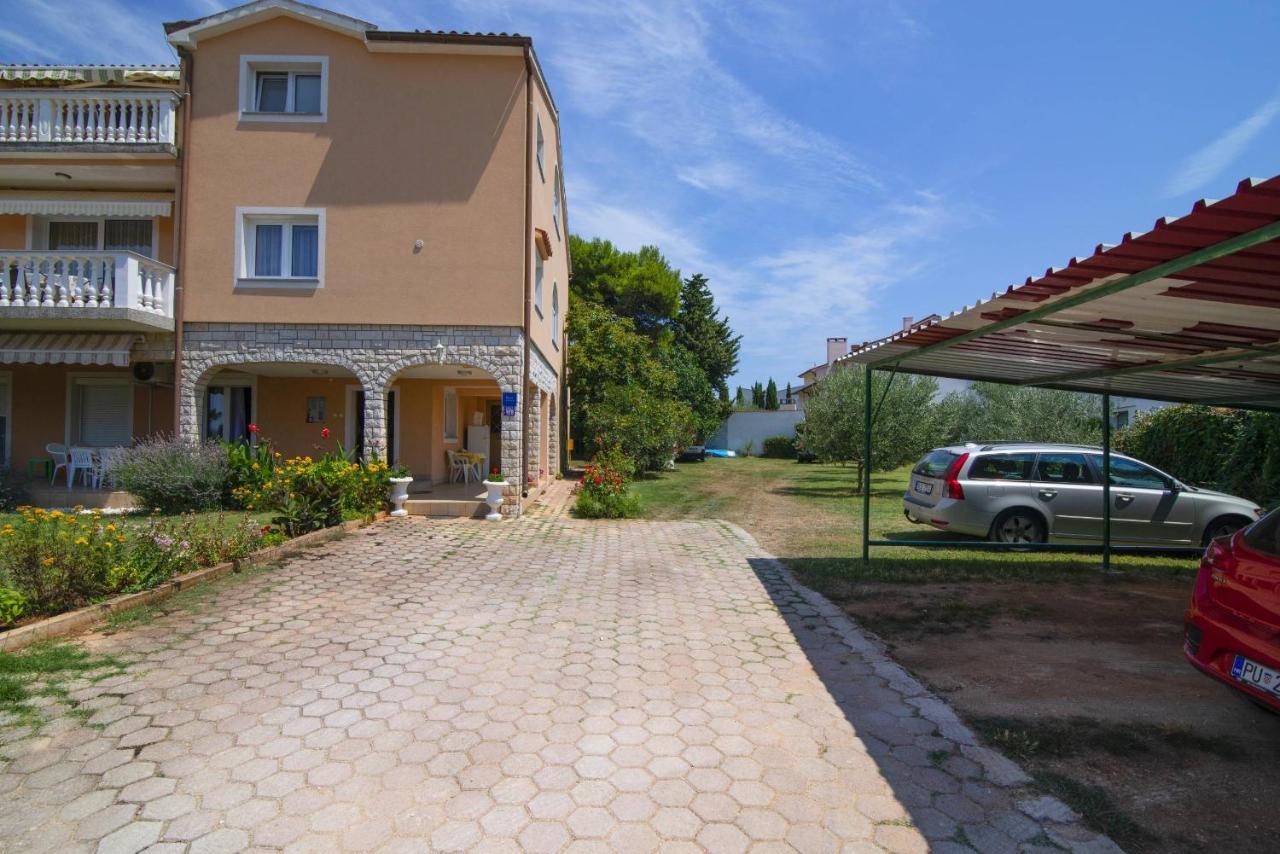 Apartments Tara Medulin Zewnętrze zdjęcie